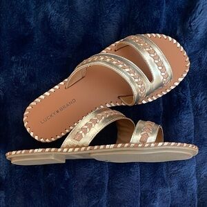 NIB Lucky Brand Zanora Leather Flat Sandals